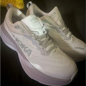 Hoka Bondi 8 *New* (lavender)
